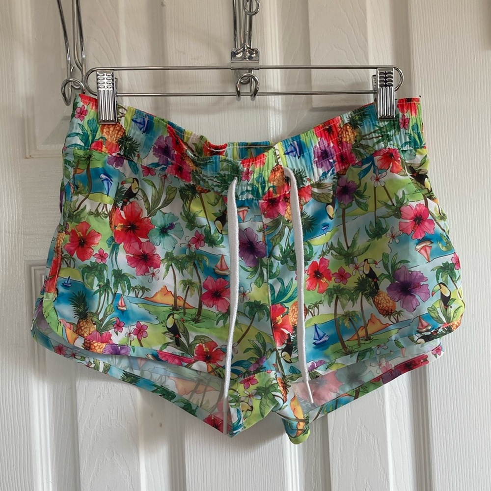 Tropical Toucan and Hibiscus Swim Shorts NWOT
